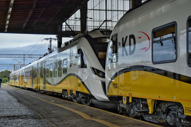 Koleje Dolnośląskie zawieszają kursowanie pociągów do Czech