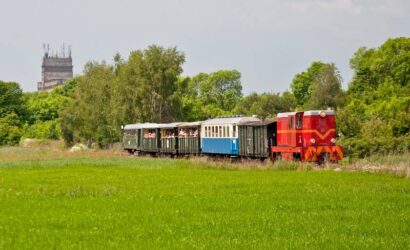 Ponad 890 tys. pasażerów przewiozły koleje wąskotorowe w Polsce w 2021 r.