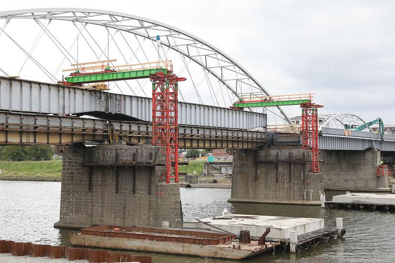 PKP PLK wykorzystają elementy krakowskiego mostu z nad Wisły w Zagórzu