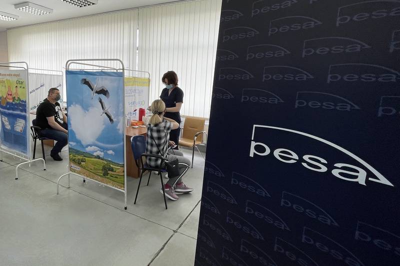 Pesa Bydgoszcz rozpoczyna szczepienie pracowników