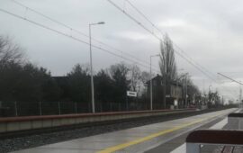 Podróżni w Pierzchnie korzystają z dwóch nowych peronów