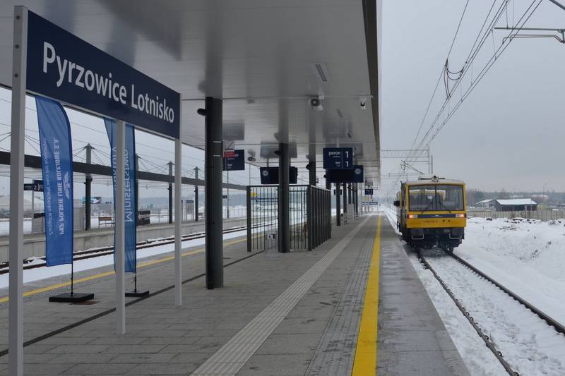PLK podsumowały odbudowę linii z Zawiercia do Tarnowskich Gór przez Pyrzowice