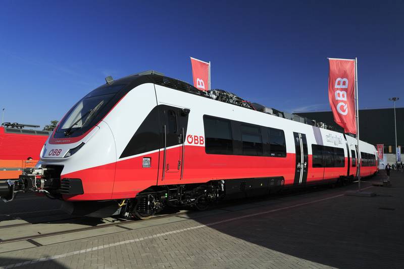 Alstom sfinalizował zbycie produktów i zakładu na rzecz CAF