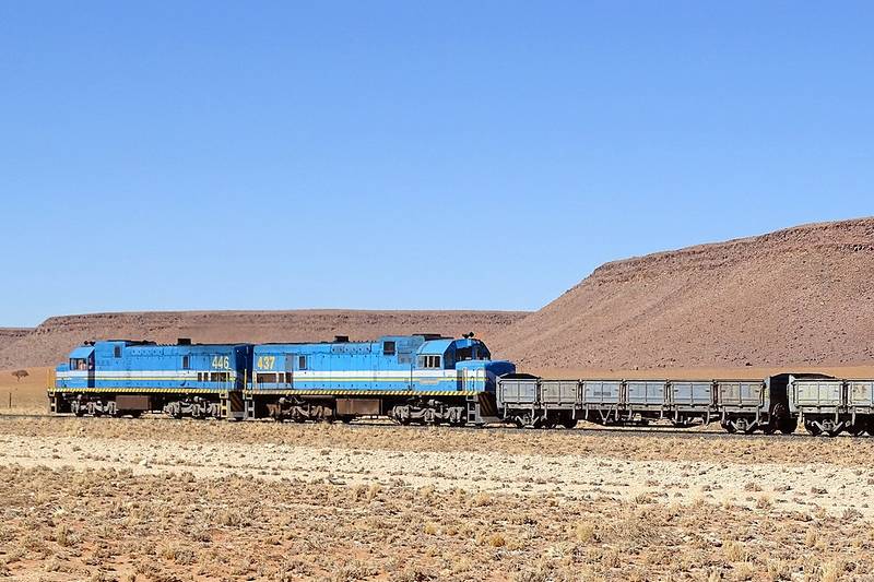 UIC o rozwoju transportu kolejowego w Afryce