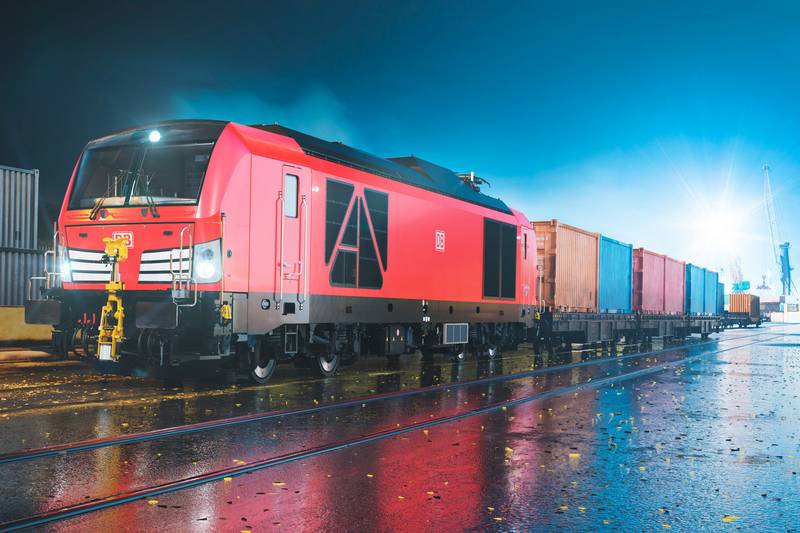 Siemens Mobility dostarczy 50 lokomotyw Vectron Dual Mode dla spółek z grupy DB