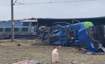 Wypadek na przejeździe na linii towarowej w Gołuchowie [FILM] [AKTUALIZACJA]