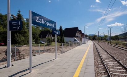 Stacja tymczasowa w Zakopanem czeka na podróżnych