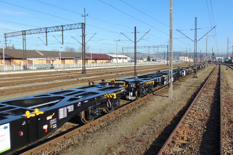 PKP Cargo odebrało 50 wagonów z unijnego projektu taborowego
