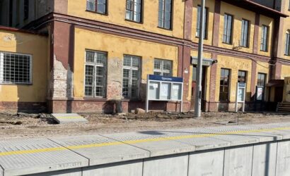 Modernizacja linii z Tomaszowa Maz. do Skarżyska-Kamiennej bez elektryfikacji ?