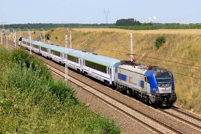 PKP Intercity wzmacnia pociągi na majówkę