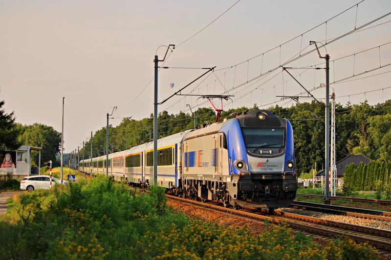 PKP Intercity w długi weekend sierpniowy przewiozło ponad 1,2 mln pasażerów
