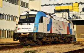 PKP Intercity okleiło lokomotywy z okazji 20-lecia spółki