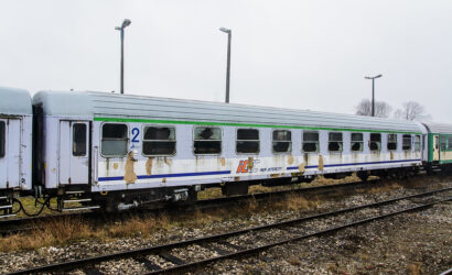 PKP Intercity planuje podpisać umowy ramowe na likwidację wraków wagonów