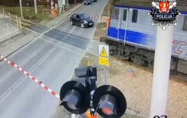 Małopolskie: nieodpowiedzialni kierowcy na przejazdach kolejowych [FILM]