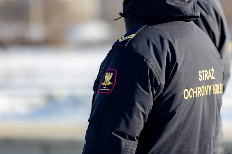 Kielce: na widok funkcjonariuszy SOK wyrzucił narkotyki