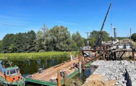 PLK budują nowy most nad Kanałem Żerańskim w Nieporęcie
