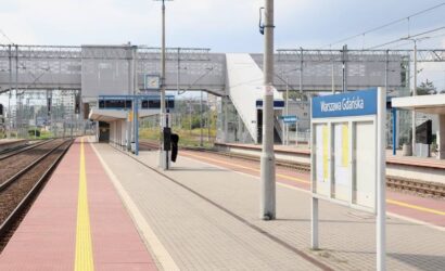 Na stacji Warszawa Gdańska uruchamiany jest nowy system informacji pasażerskiej