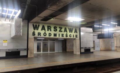 Czy ściany dworca Warszawa Śródmieście zostaną wyczyszczone ?