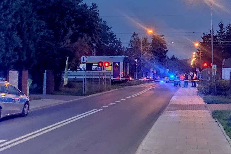 Warszawa: śmiertelny wypadek na przejeździe kolejowym